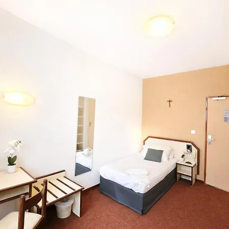 Myosotis Hotel 3*